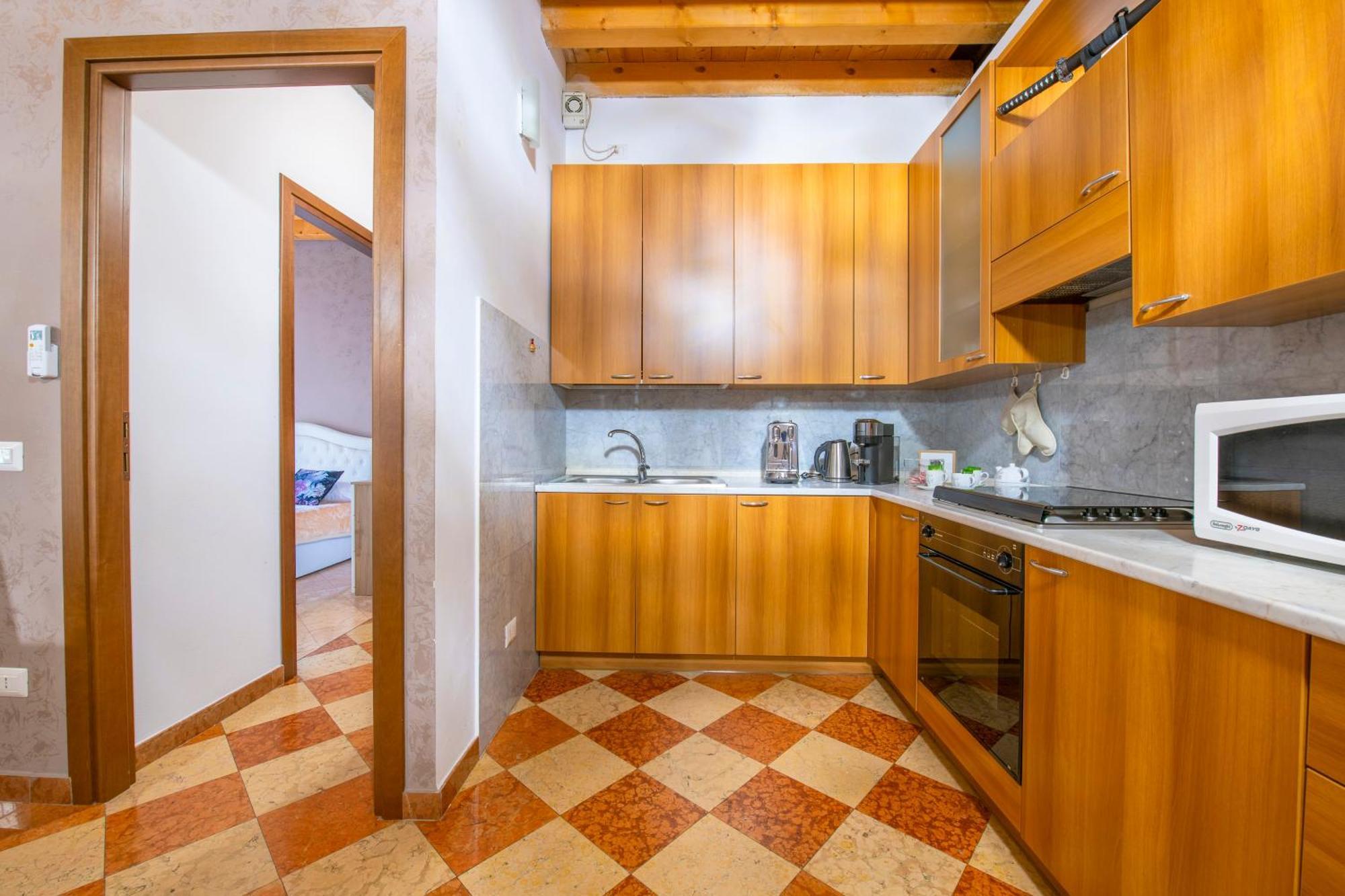 Arena Suite Mazzini Verona Centro Luaran gambar