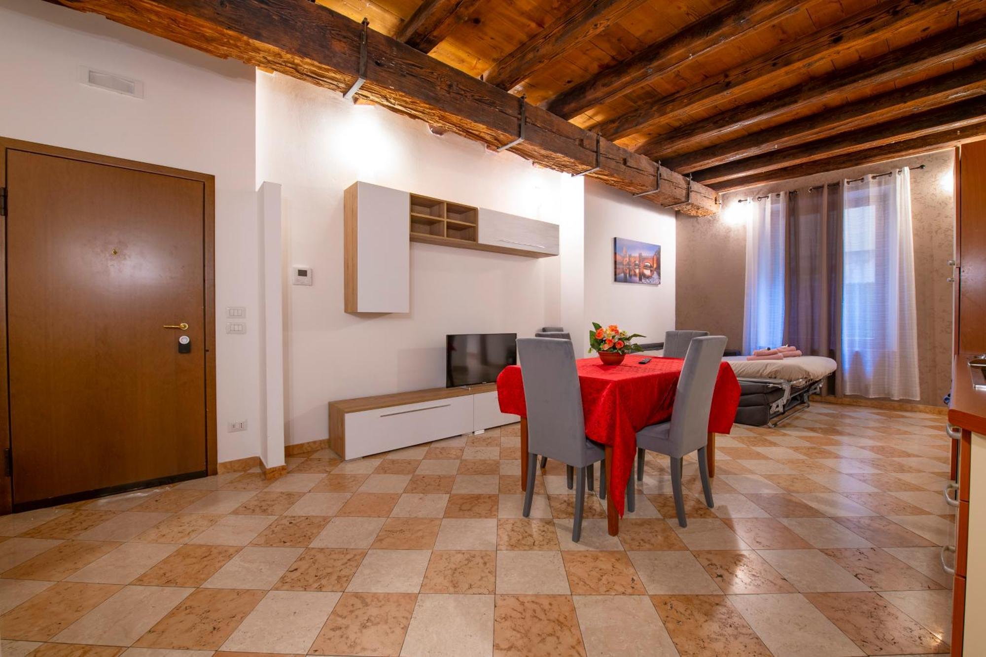 Arena Suite Mazzini Verona Centro Luaran gambar